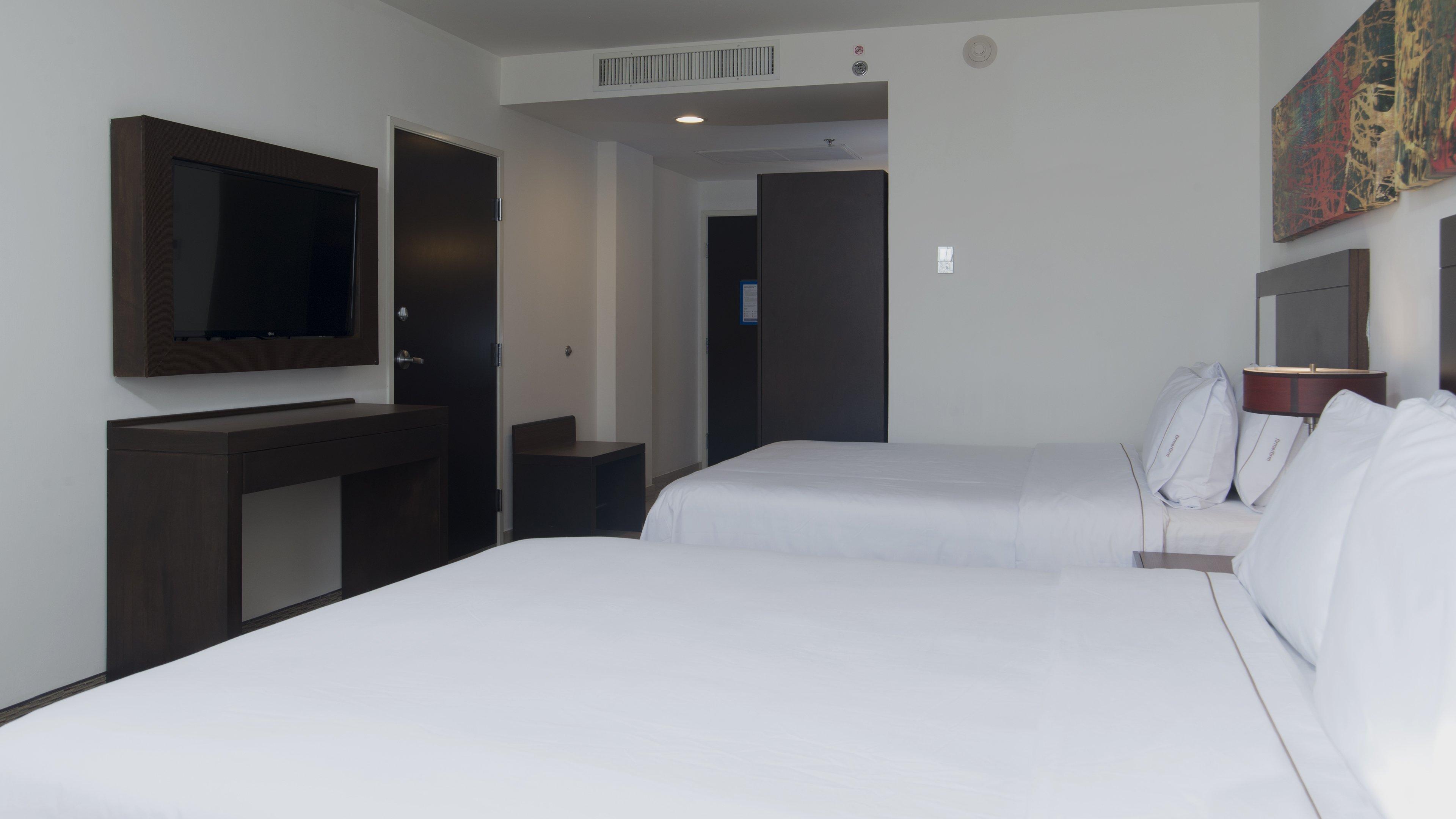 Holiday Inn Guadalajara Patria-Universidad By Ihg Запопан Екстериор снимка