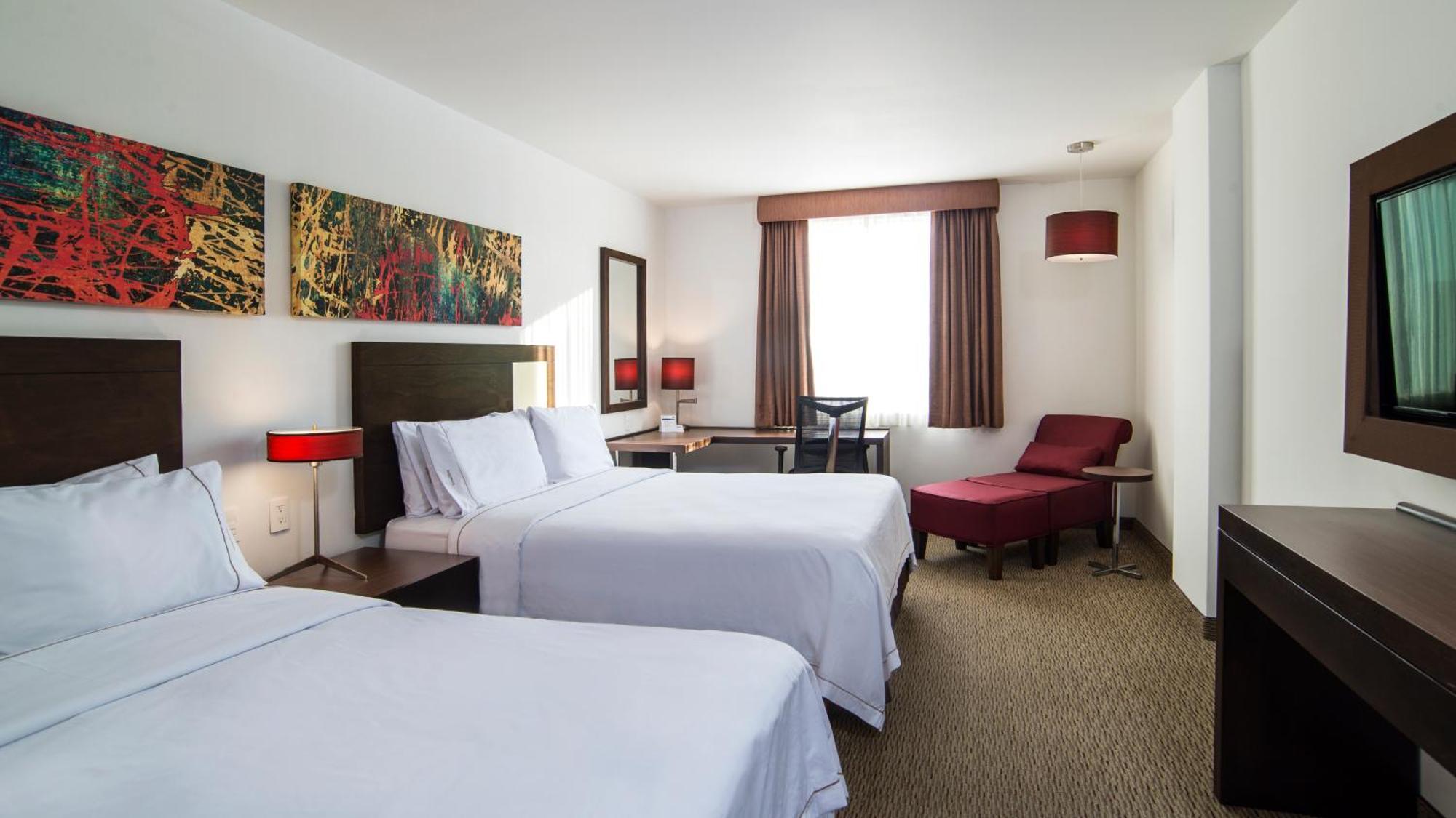 Holiday Inn Guadalajara Patria-Universidad By Ihg Запопан Екстериор снимка
