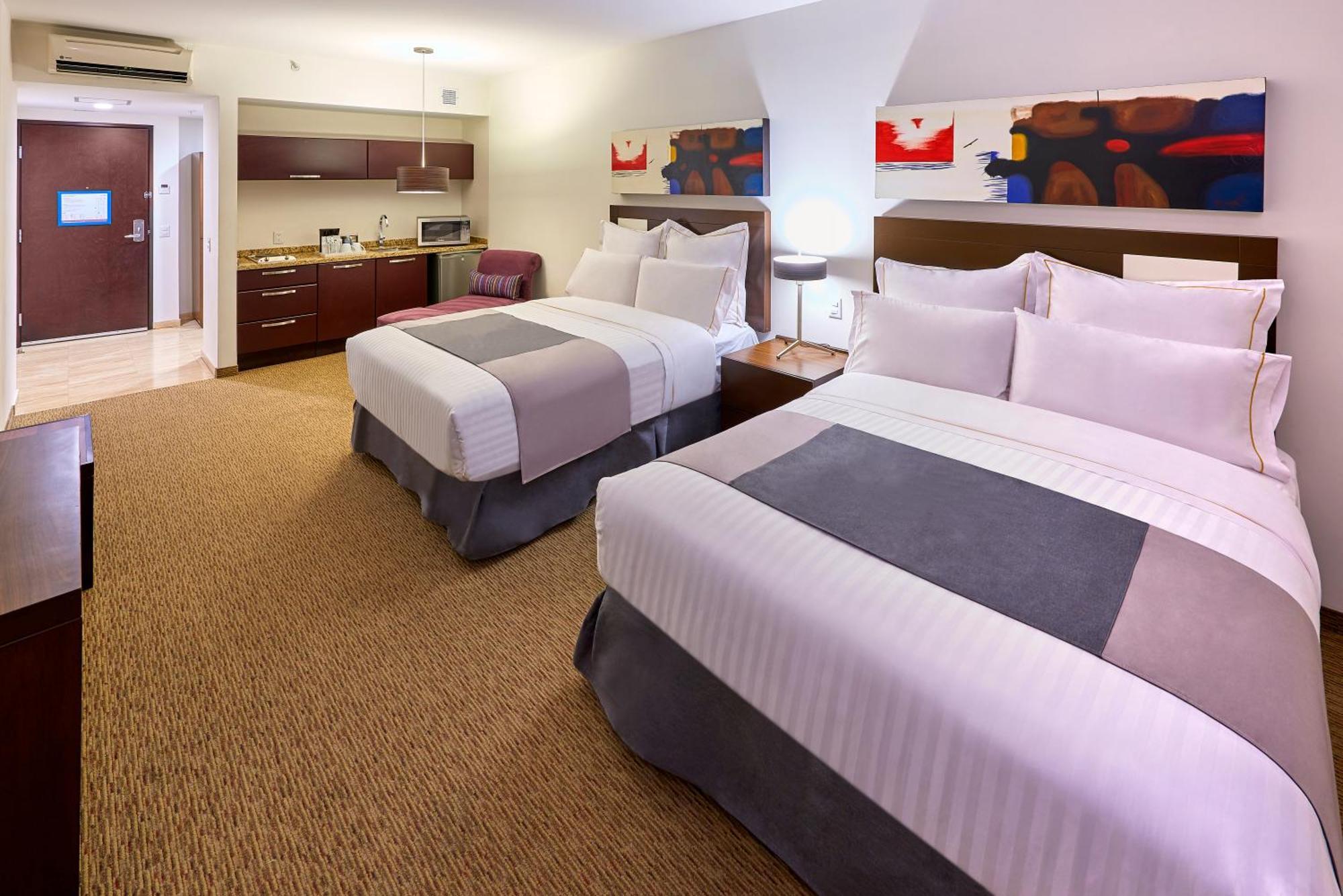 Holiday Inn Guadalajara Patria-Universidad By Ihg Запопан Екстериор снимка