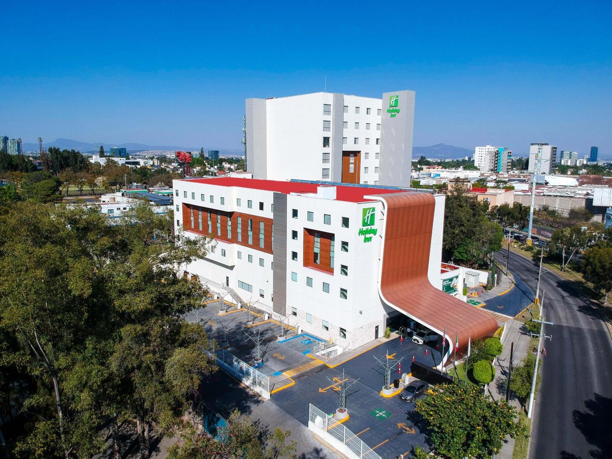 Holiday Inn Guadalajara Patria-Universidad By Ihg Запопан Екстериор снимка